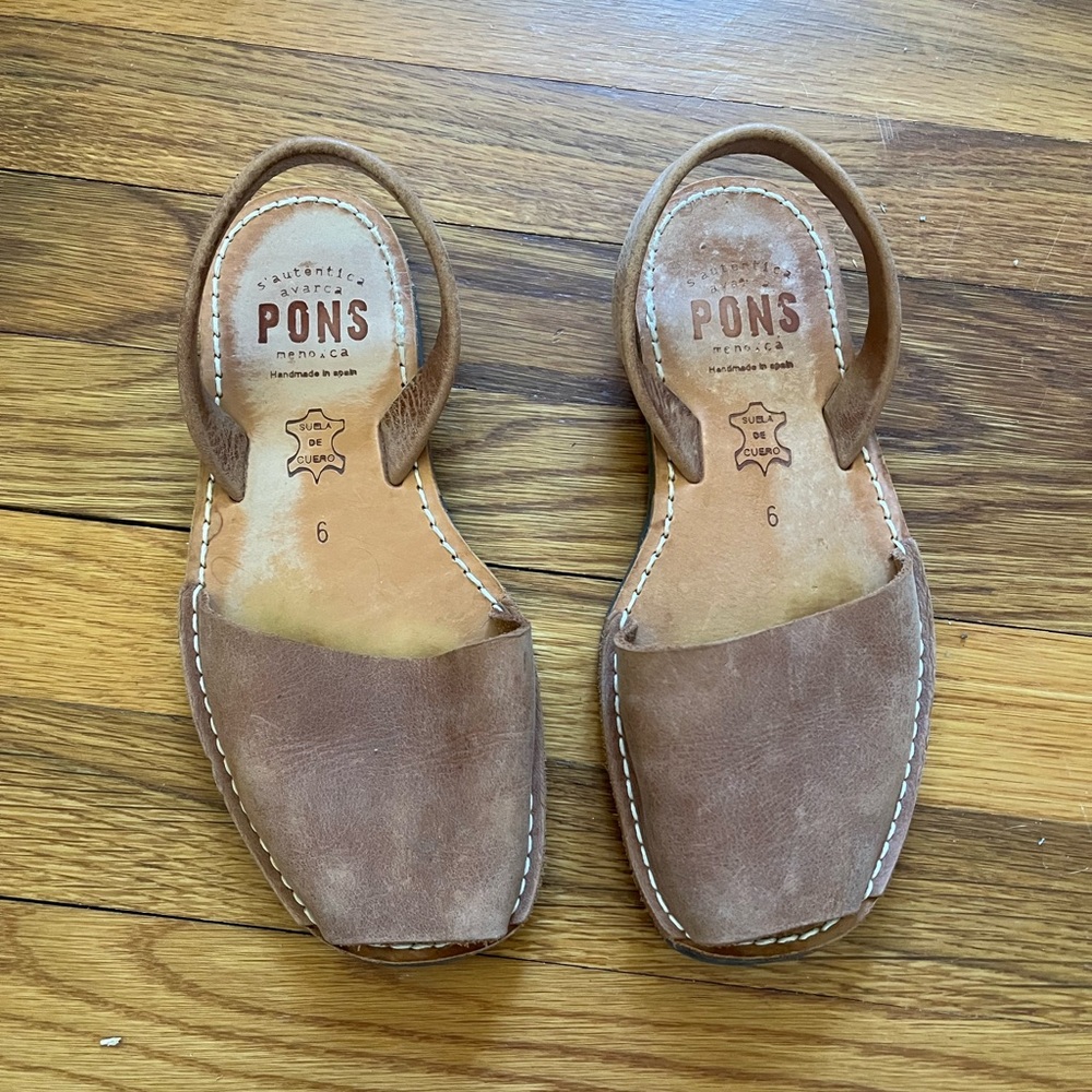 Pons sandals